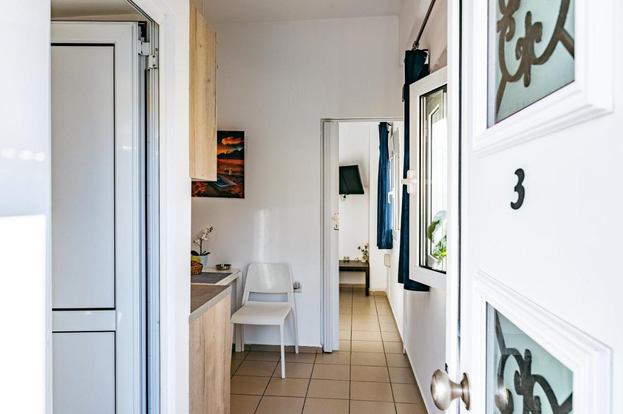 Soso'S Apartments -Vacations Next To The Beach Psari Forada Buitenkant foto
