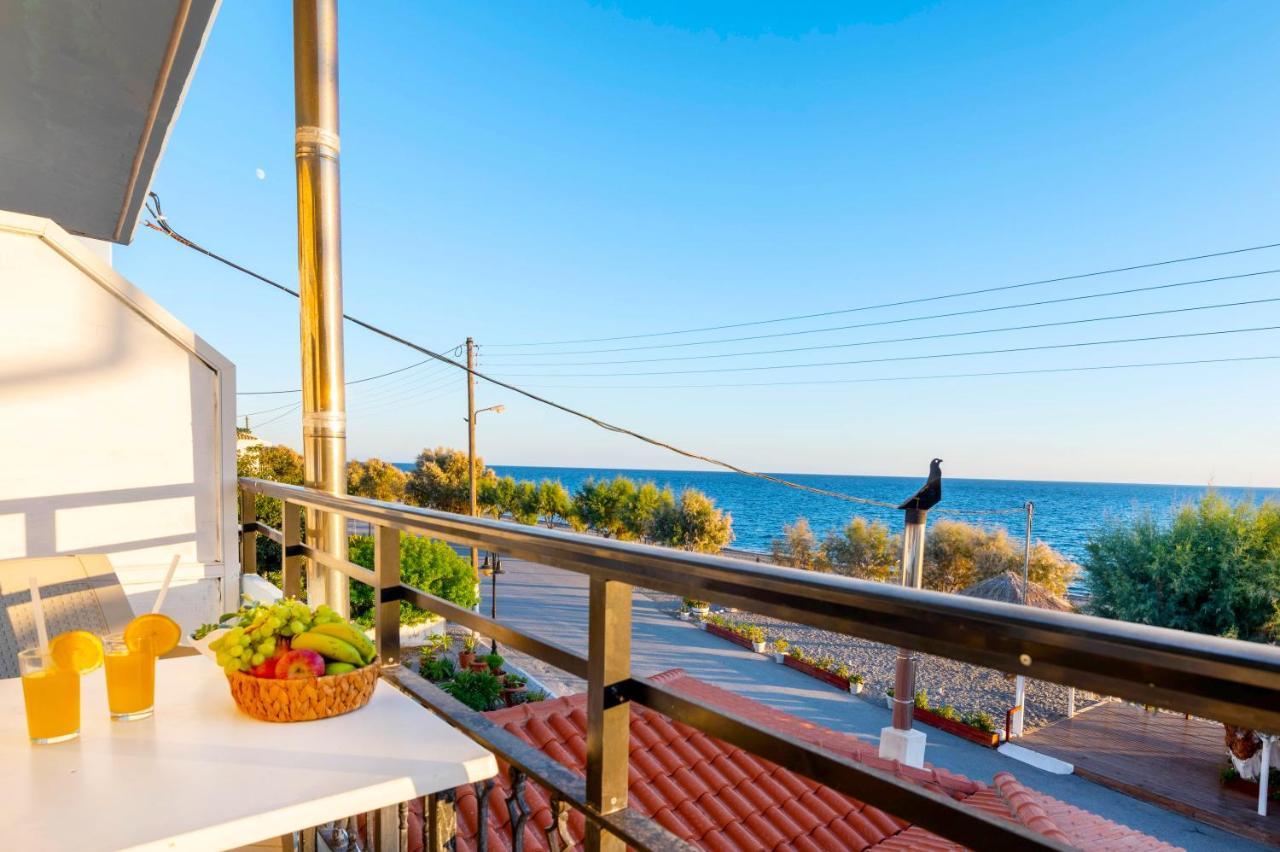 Soso'S Apartments -Vacations Next To The Beach Psari Forada Buitenkant foto