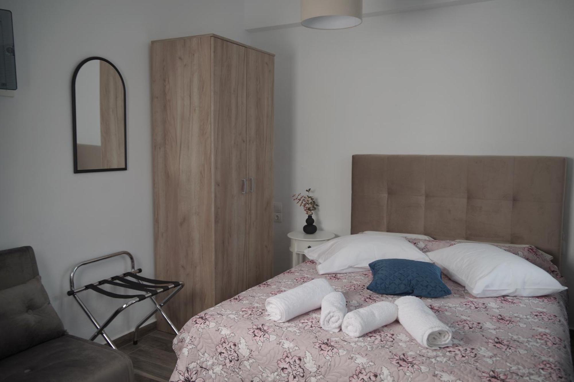 Soso'S Apartments -Vacations Next To The Beach Psari Forada Buitenkant foto