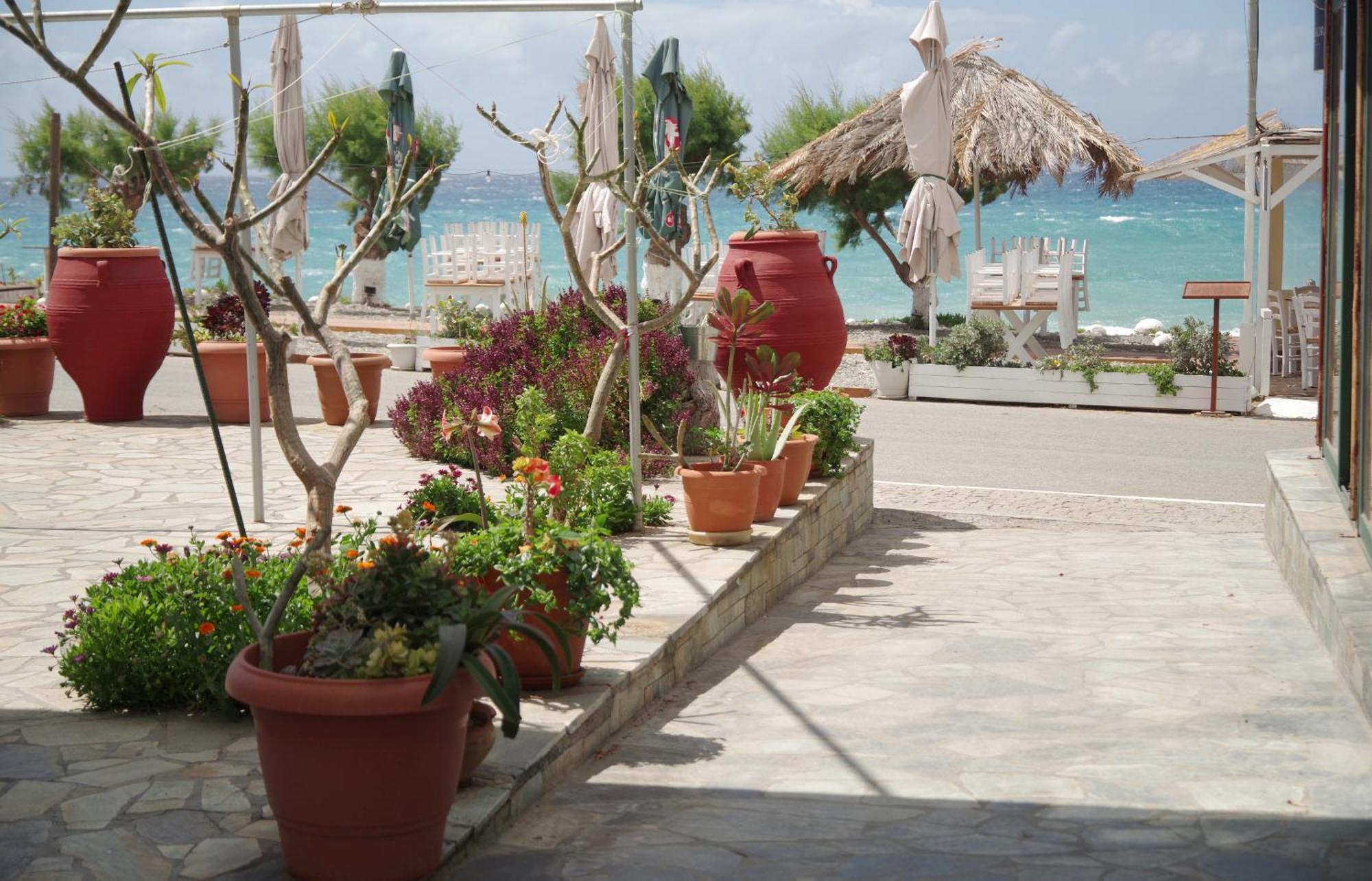 Soso'S Apartments -Vacations Next To The Beach Psari Forada Buitenkant foto